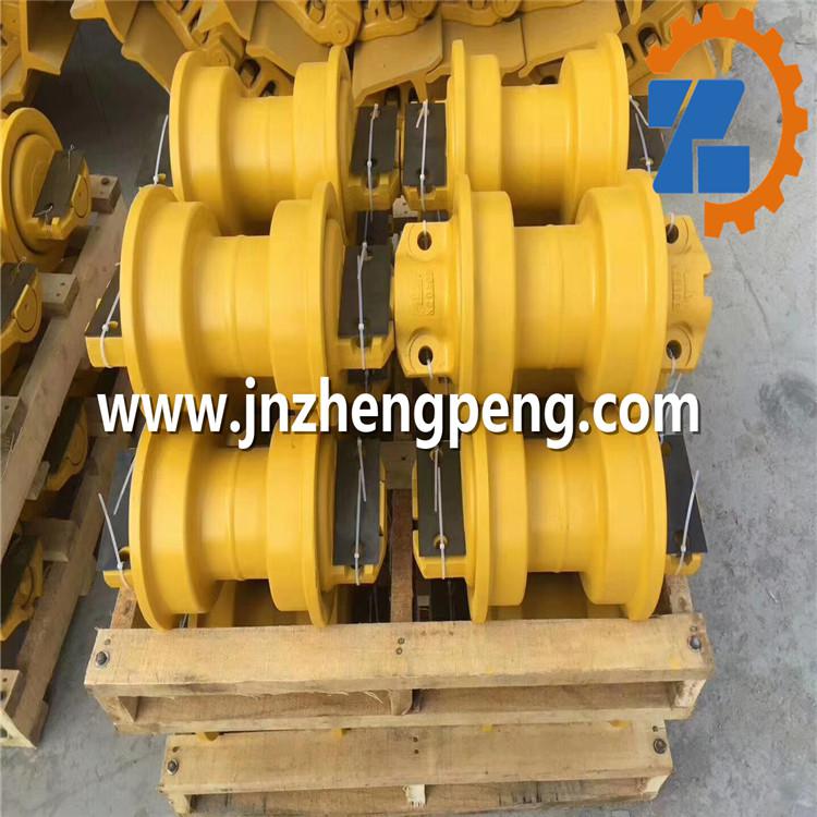 小松挖掘機底盤件